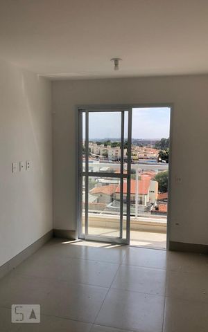 Apartamento à venda com 70m², 2 quartos e 1 vaga Apartamento à venda com 70m², 2 quartos e 1 vagaSala