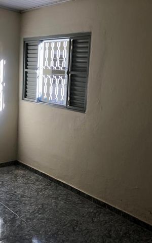 Casa à venda com 200m², 4 quartos e 2 vagas Casa à venda com 200m², 4 quartos e 2 vagasQuarto 04