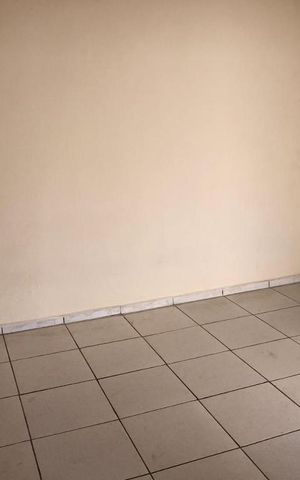 Casa à venda com 200m², 4 quartos e 2 vagas Casa à venda com 200m², 4 quartos e 2 vagasQuarto 01