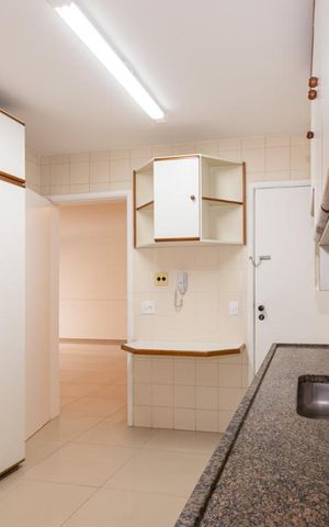 Apartamento à venda com 80m², 2 quartos e 1 vaga Apartamento à venda com 80m², 2 quartos e 1 vagaCozinha