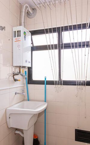 Apartamento à venda com 80m², 2 quartos e 1 vaga Apartamento à venda com 80m², 2 quartos e 1 vagaÁrea de serviço