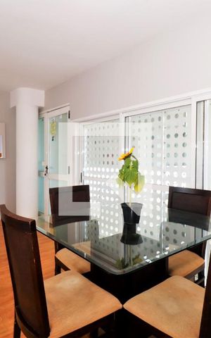 Apartamento à venda com 69m², 2 quartos e 1 vagaSala