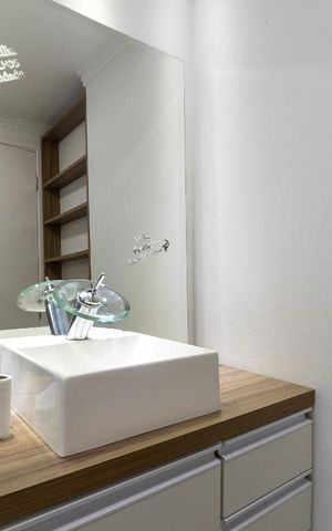 Apartamento à venda com 118m², 2 quartos e 2 vagas Apartamento à venda com 118m², 2 quartos e 2 vagasBanheiro da Suíte