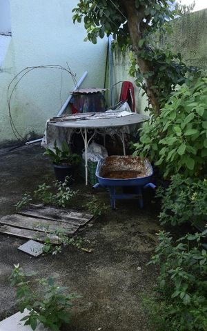 Casa de condomínio à venda com 90m², 2 quartos e sem vagaQuintal dos Fundos 