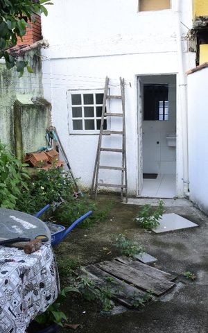 Casa de condomínio à venda com 90m², 2 quartos e sem vagaQuintal dos Fundos 