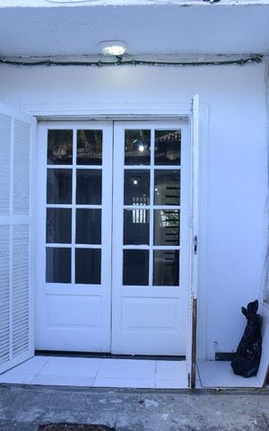 Casa de condomínio à venda com 90m², 2 quartos e sem vagaEntrada
