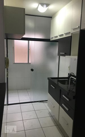 Apartamento à venda com 44m², 2 quartos e 1 vaga Apartamento à venda com 44m², 2 quartos e 1 vagaCozinha