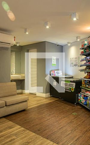Apartamento para alugar com 33m², 0 quarto e 1 vaga Apartamento para alugar com 33m², 0 quarto e 1 vagaMini Mercado