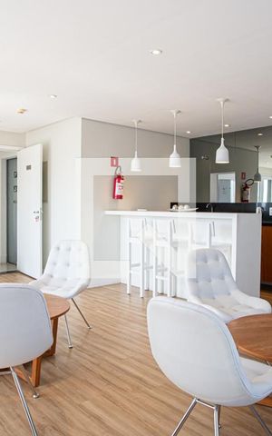 Apartamento para alugar com 33m², 0 quarto e 1 vaga Apartamento para alugar com 33m², 0 quarto e 1 vagaÁrea comum Salão de Festas