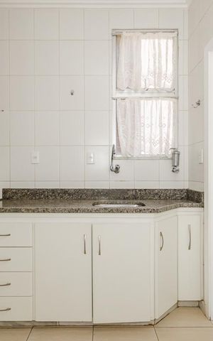 Apartamento à venda com 90m², 3 quartos e 2 vagasCozinha