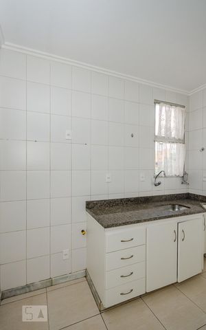 Apartamento à venda com 90m², 3 quartos e 2 vagasCozinha