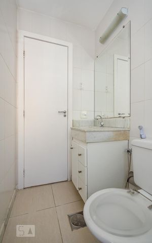 Apartamento à venda com 90m², 3 quartos e 2 vagasBanheiro Social