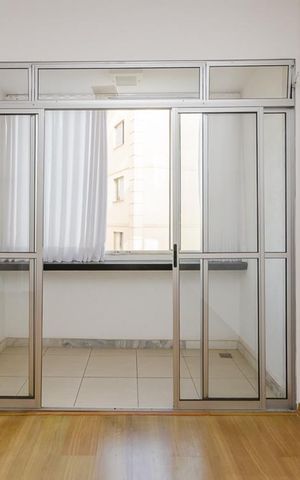 Apartamento à venda com 90m², 3 quartos e 2 vagasSala