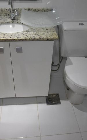 Apartamento à venda com 76m², 2 quartos e 1 vagaBanheiro -  Suíte