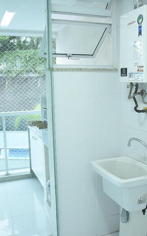Apartamento à venda com 76m², 2 quartos e 1 vagaÁrea de Serviço