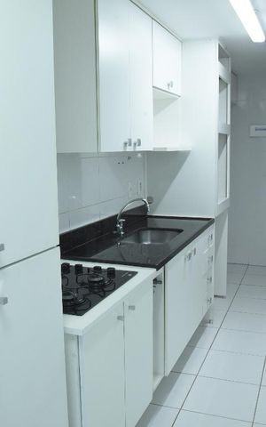 Apartamento à venda com 76m², 2 quartos e 1 vagaCozinha