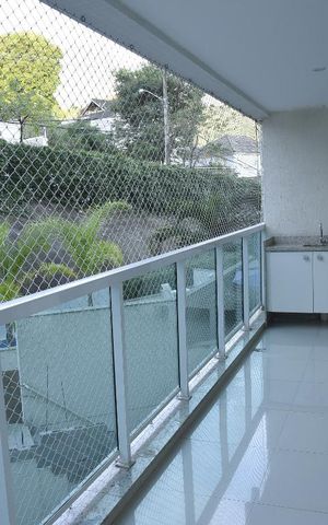 Apartamento à venda com 76m², 2 quartos e 1 vagaVaranda