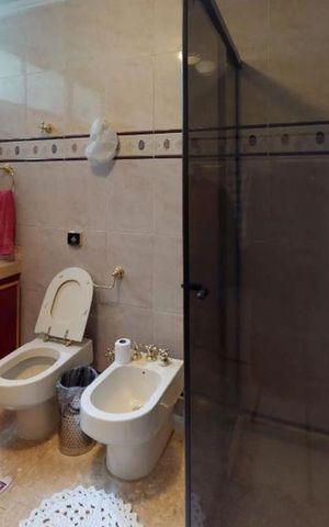 Apartamento para alugar com 250m², 4 quartos e 2 vagasBanheiro 02