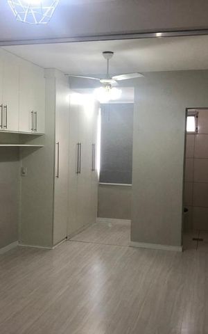 Studio para alugar com 43m², 1 quarto e 1 vaga Studio para alugar com 43m², 1 quarto e 1 vagaQuarto
