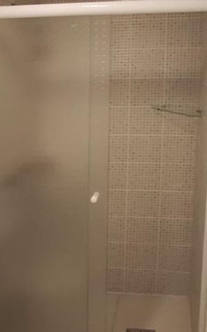 Apartamento à venda com 60m², 2 quartos e 1 vagaBox Banheiro