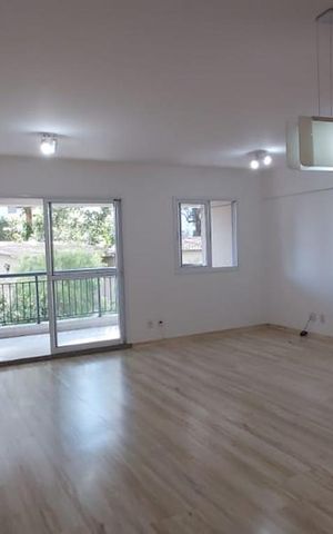 Apartamento à venda com 87m², 2 quartos e 2 vagas Apartamento à venda com 87m², 2 quartos e 2 vagasSala