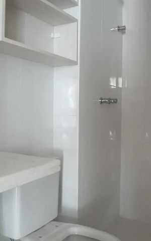 Apartamento à venda com 55m², 1 quarto e 1 vaga Apartamento à venda com 55m², 1 quarto e 1 vagaBanheiro da Suite