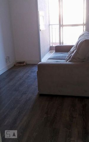 Apartamento à venda com 71m², 2 quartos e 1 vaga Apartamento à venda com 71m², 2 quartos e 1 vagaSala