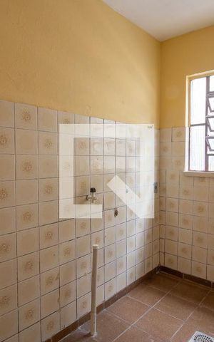 Casa à venda com 180m², 5 quartos e 2 vagas Casa à venda com 180m², 5 quartos e 2 vagasCozinha 2