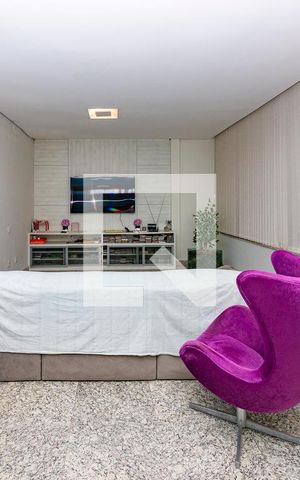 Casa para alugar com 470m², 3 quartos e 5 vagas Casa para alugar com 470m², 3 quartos e 5 vagasSala