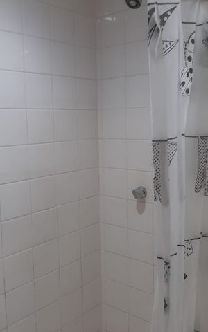 Apartamento para alugar com 79m², 2 quartos e 3 vagas Apartamento para alugar com 79m², 2 quartos e 3 vagasBanheiro