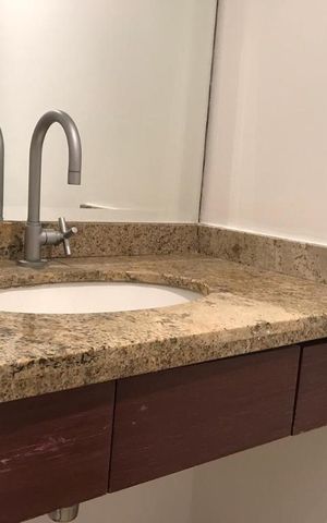 Apartamento à venda com 185m², 4 quartos e 3 vagas Apartamento à venda com 185m², 4 quartos e 3 vagasLavabo