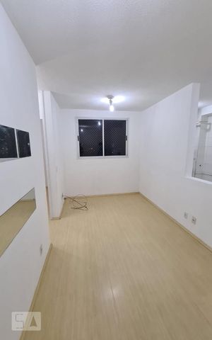 Apartamento para alugar com 50m², 2 quartos e sem vaga Apartamento para alugar com 50m², 2 quartos e sem vagaSala