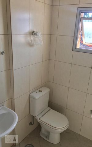 Apartamento à venda com 57m², 2 quartos e 2 vagas Apartamento à venda com 57m², 2 quartos e 2 vagasBanheiro