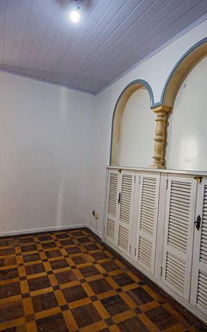 Casa para alugar com 150m², 4 quartos e 1 vagaCorredor 