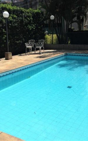 Apartamento à venda com 50m², 2 quartos e 1 vaga Apartamento à venda com 50m², 2 quartos e 1 vagaÁrea comum - Piscina