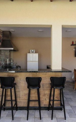 Casa para alugar com 220m², 3 quartos e 2 vagas Casa para alugar com 220m², 3 quartos e 2 vagasChurrasqueira
