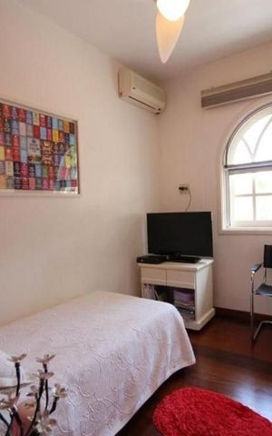 Casa de condomínio para alugar com 456m², 3 quartos e 4 vagasSuíte 2 