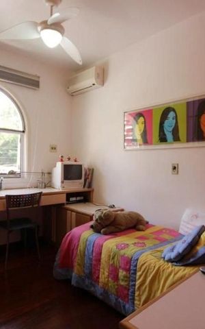 Casa de condomínio para alugar com 456m², 3 quartos e 4 vagasSuíte 1 