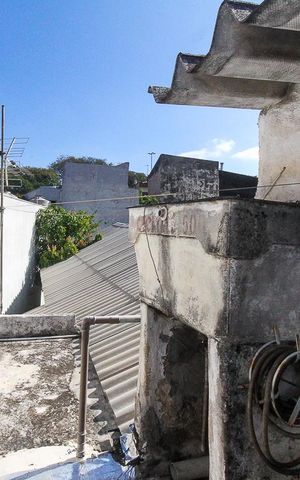 Casa à venda com 222m², 2 quartos e 1 vaga Casa à venda com 222m², 2 quartos e 1 vagaTerraço