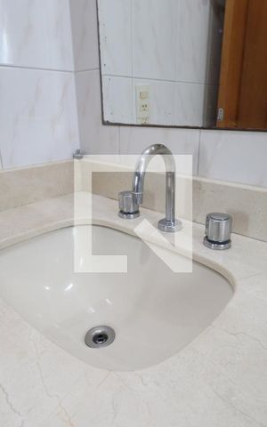 Apartamento para alugar com 102m², 3 quartos e 2 vagas Apartamento para alugar com 102m², 3 quartos e 2 vagasBanheiro da Suíte