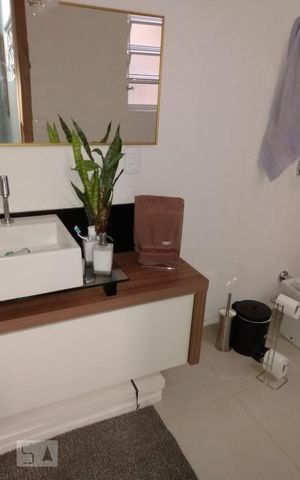 Apartamento à venda com 76m², 2 quartos e sem vaga Apartamento à venda com 76m², 2 quartos e sem vagaBanheiro