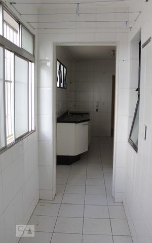 Apartamento à venda com 76m², 2 quartos e 1 vagaÁrea de Serviço