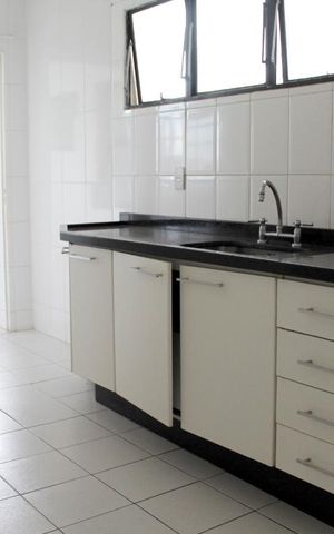 Apartamento à venda com 76m², 2 quartos e 1 vagaCozinha 