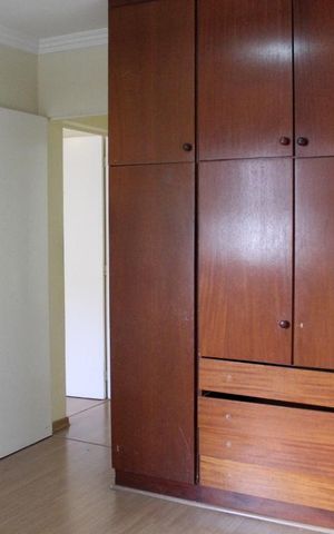 Apartamento à venda com 76m², 2 quartos e 1 vagaQuarto 1 - Armários