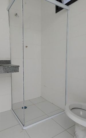 Studio à venda com 28m², 1 quarto e sem vaga Studio à venda com 28m², 1 quarto e sem vagaBanheiro