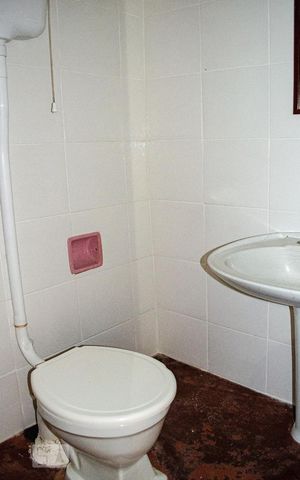 Casa para alugar com 124m², 4 quartos e sem vagaBanheiro 