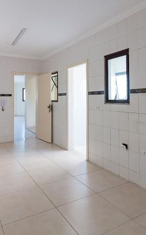 Apartamento à venda com 170m², 3 quartos e 2 vagasCozinha
