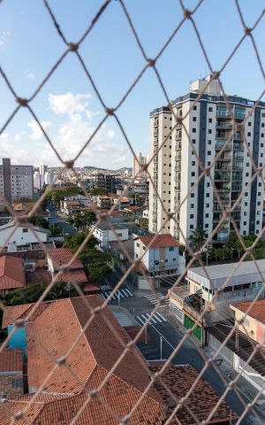 Apartamento à venda com 170m², 3 quartos e 2 vagasVista varanda quarto 3 suíte