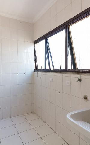 Apartamento à venda com 170m², 3 quartos e 2 vagasÁrea de serviço