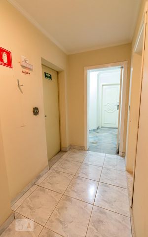 Apartamento à venda com 170m², 3 quartos e 2 vagasHall de serviço do apartamento